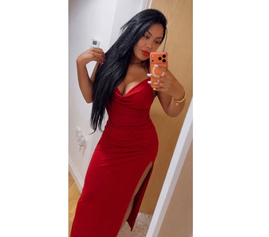 Escorts South East London East Croydon (Tramlink) Station - South East London - Photos for Brasileira 🇧🇷 Hot and Sexy 🌹🔥