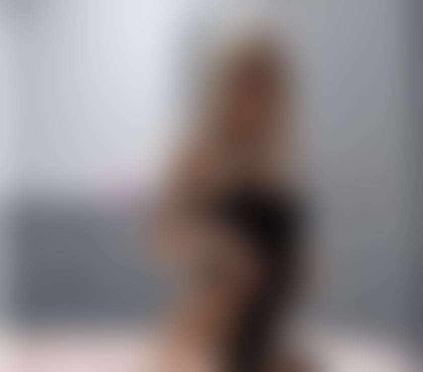 Escorts Greater Manchester Manchester - Photos for EMMA👑HOT GIRL 🔥 ATTRACTIVE❤️ REAL 🥰PARTY 🍭