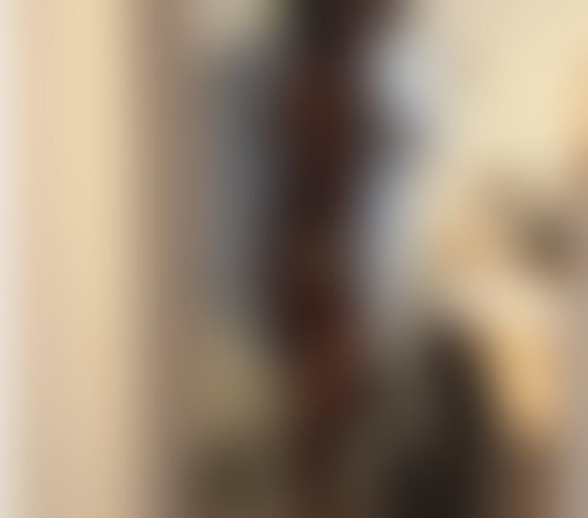 Escorts South East London Greenwich - Photos for sexy ebony Canadian Emily back in GREENWICH NOW