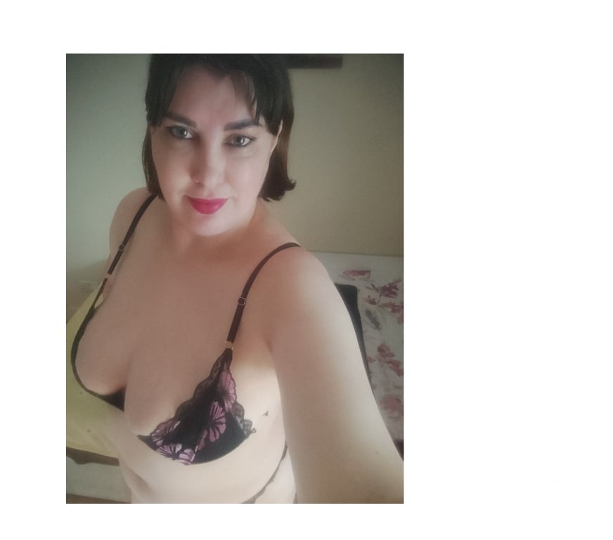 Escorts North West London Willesden Green - North West London - Photos for CHARMING ANNE FRIENDLY BEAUTIFUL LADY