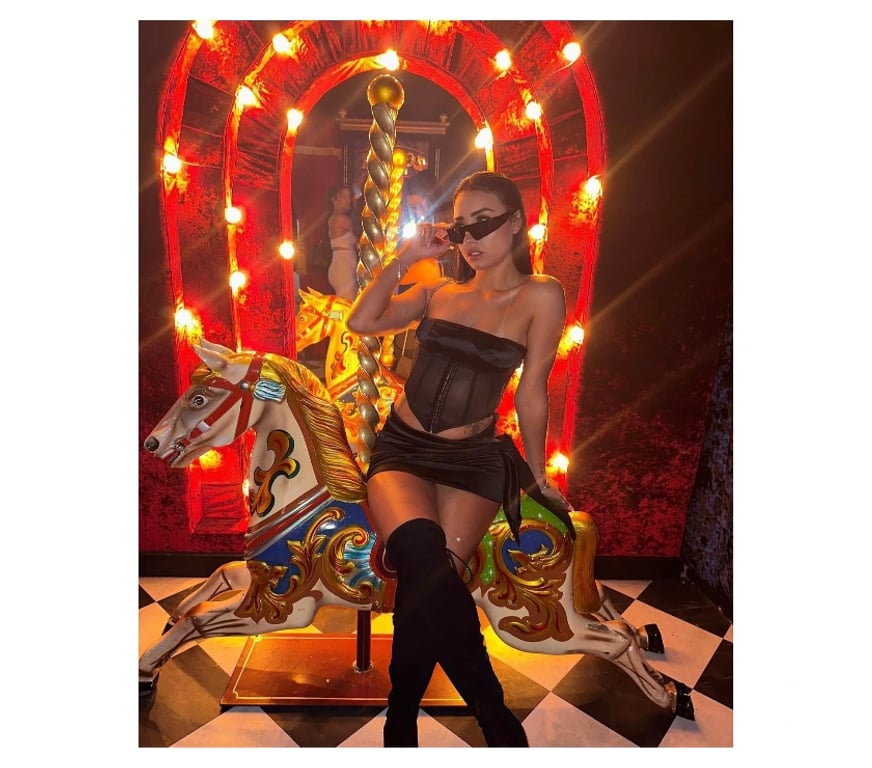 Escorts West Sussex Crawley - Photos for YAZMIN 👄 PETITE & SWEET 👄 HIGH ST 🩷