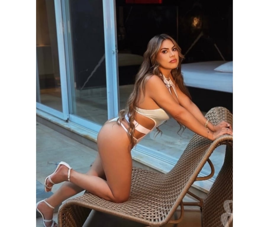 Escorts North London Enfield - Photos for Bella 🔥gfe best service 💥 party girl🇧🇷