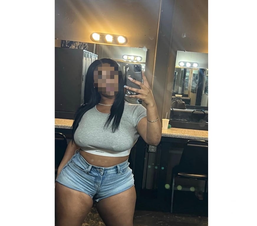 Escorts Leicestershire Leicester - Photos for NEW HOT SEXY LATINA🥳PARTY GIRL🍾FULL GFE