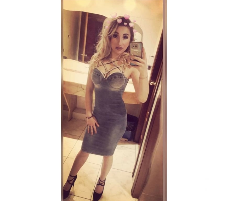 Escorts Kent Medway - Kent - Photos for 🆂🆄🅿🅴🆁 🅷🅾🆃 ꧁𓊈𒆜HOT BLONDE𒆜