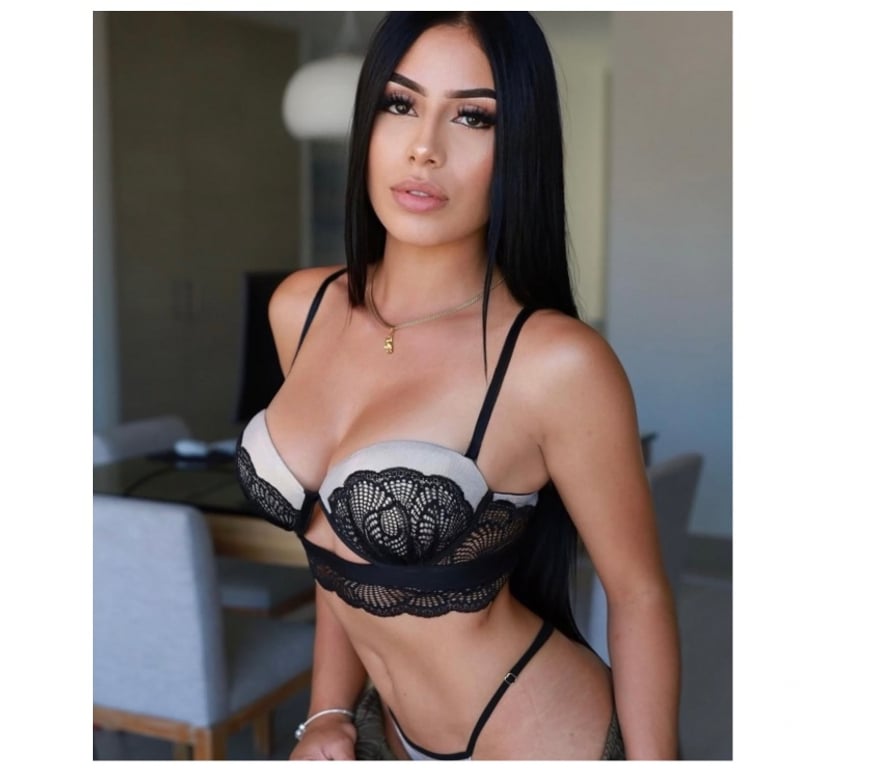 Escorts East London Canning Town - East London - Photos for Karen Brazilian the best services no rush 🍒 Party 🍒