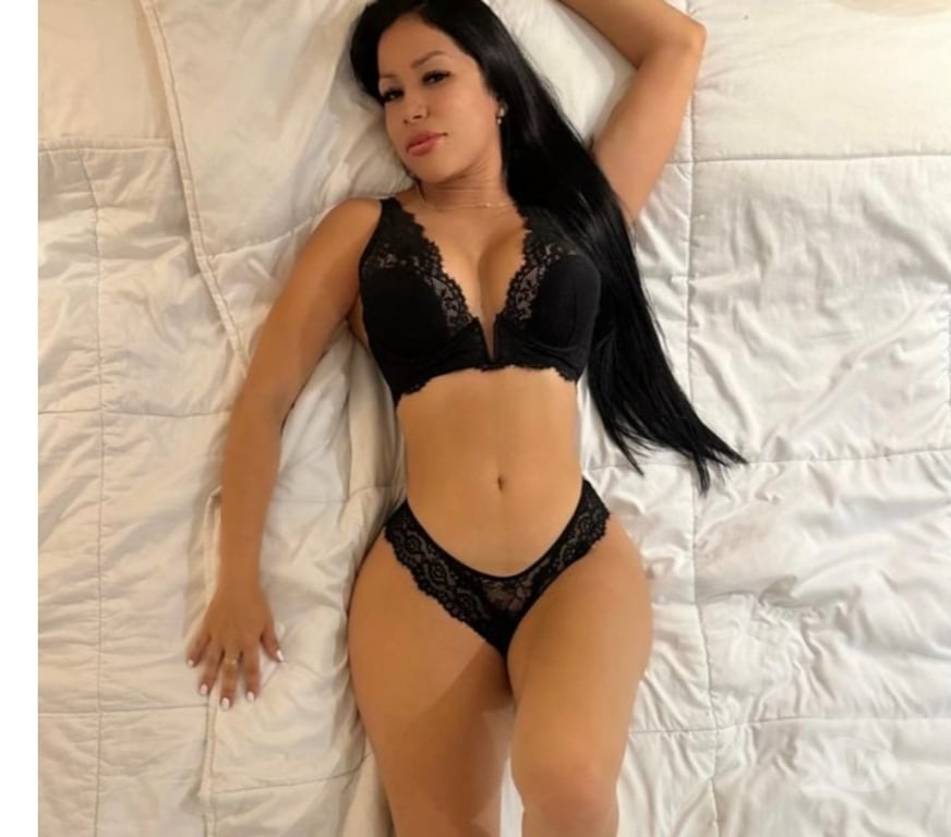 Escorts South East London Woolwich - South East London - Photos for Hot and Sexy Party🥂 girl Lorena🔞