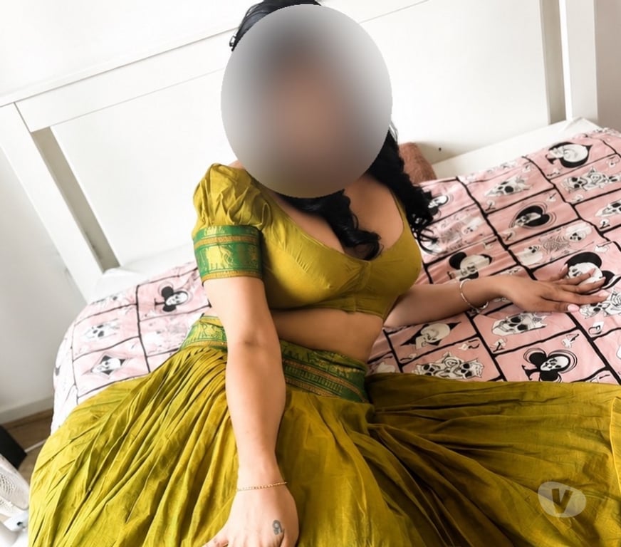 Escorts West Midlands Birmingham - Photos for Asian Indian Tamil Girl In Birmingham 🇮🇳