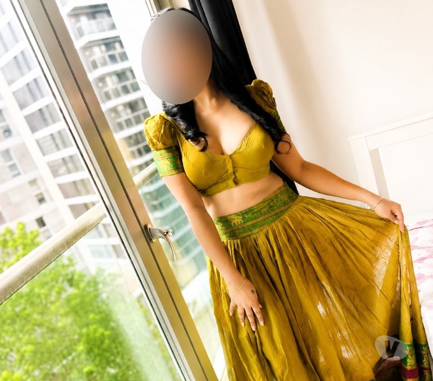 Escorts West Midlands Birmingham - Photos for Asian Indian Tamil Girl In Birmingham 🇮🇳