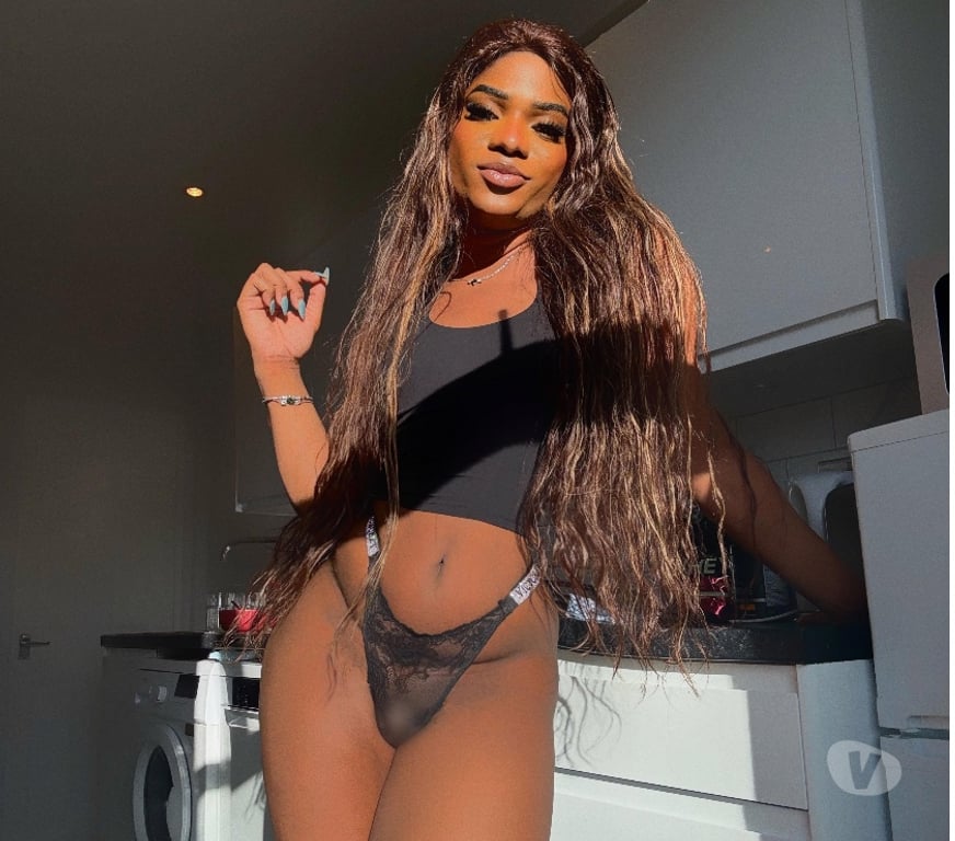 Trans Escorts Essex Southend-on-Sea - Photos for LARYSSAH BRAZILIAN🇧🇷🔥HUNG🔥🥳PARTY🥳