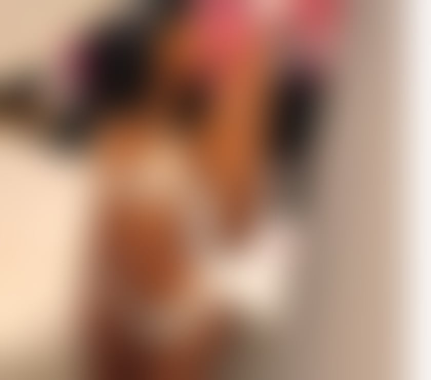 Escorts West London Hounslow - Photos for Sexy Bombshell 😈 💯Real party girl 😈Strapon 😈