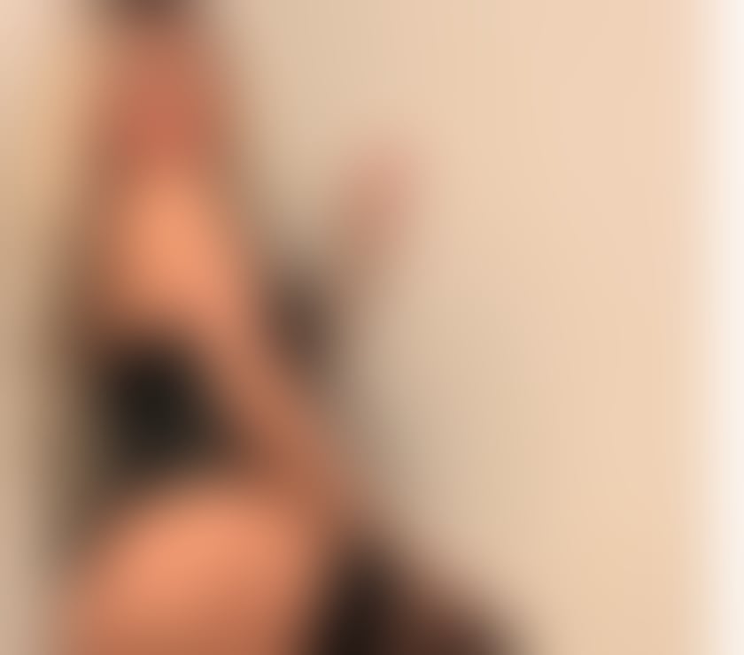 Transsexual Escorts Stratford East London - Photos for Raphaelaaaaa........