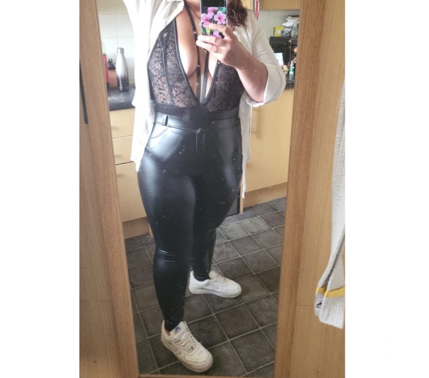 Escorts Wiltshire Chippenham - Wiltshire - Photos for 💞 Genuine 💞 Busty 💞 Married 💞 Milf 💞