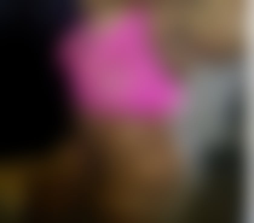 Escorts Clayton Bradford - Photos for Amazonian Queen to stimulate & pleasure.