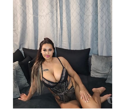 English Escorts East Ham East London - Photos for 🩷SEXY LANA🩷SLOPPY QUEEN💋