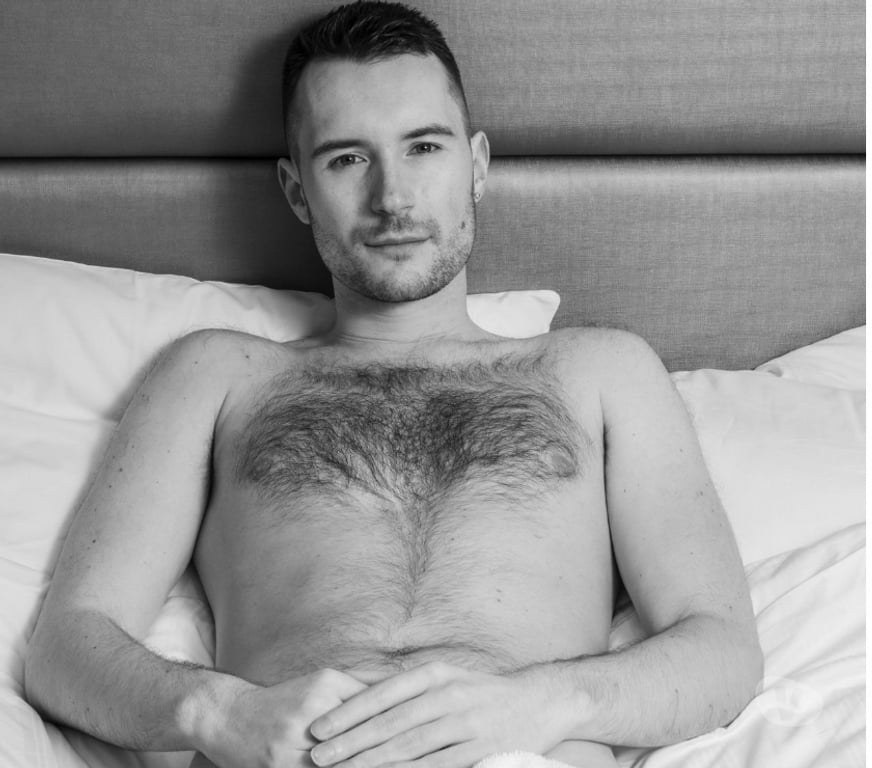  Gay massage West Midlands Dudley - Photos for Professional XL for Outcalls