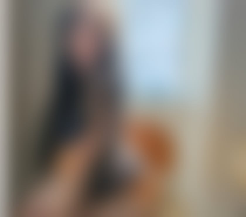 Escort Smethwick Sandwell - Photos for Hello new Emma just come to uk. No rush 😘