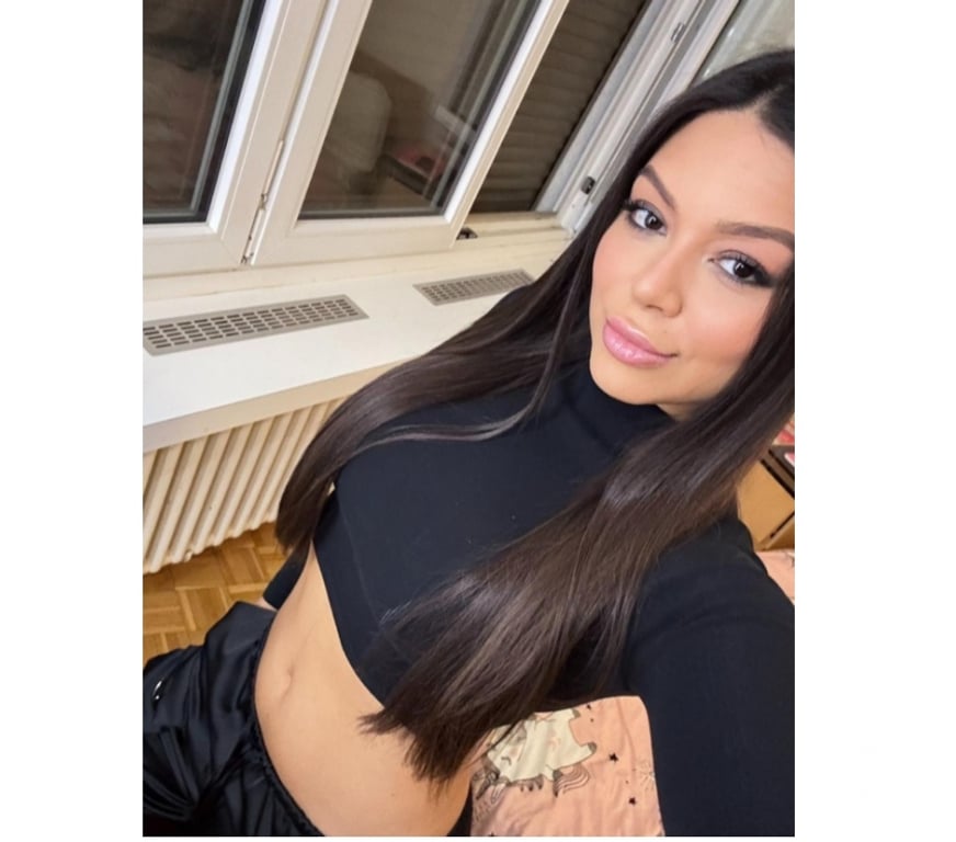 Escorts North West London Harrow - Photos for LILI😍🥂PARTY GIRL🥂INDEPENDENT Incall&Outcall🥰