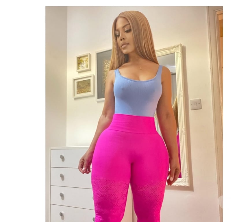 Escorts Kent Maidstone - Photos for Camila Sexy Latina Service 💯