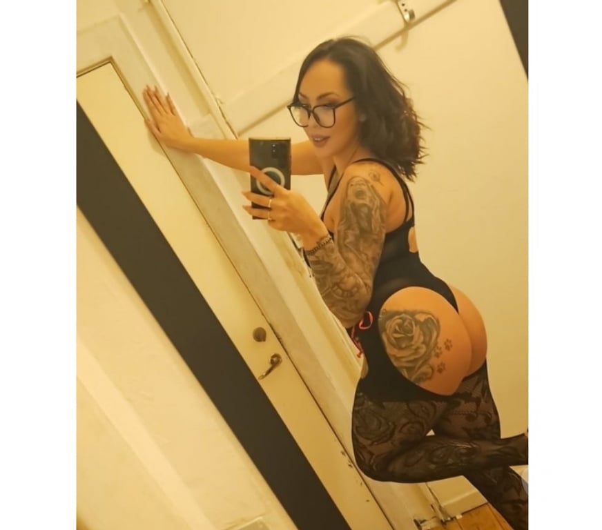 Escorts Bristol Bristol City Centre - Bristol - Photos for ELYSA-Party girl-Real Pics !!