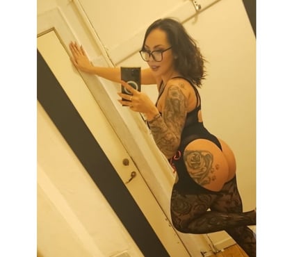 Escorts Huddersfield Kirklees - Photos for ELYSA-Party girl-Real Pics 100% !!