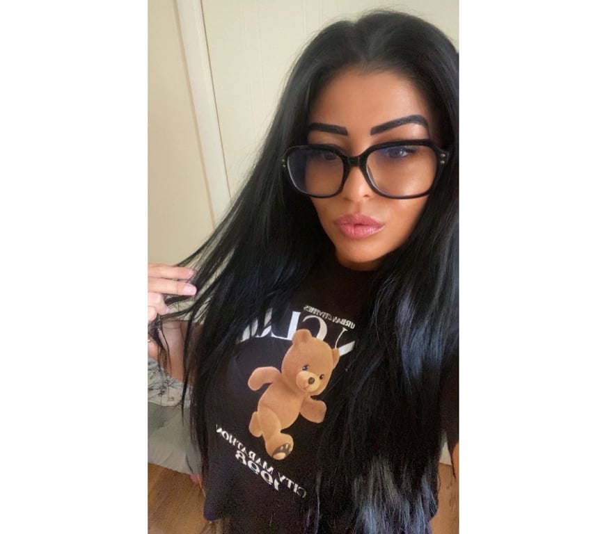 Escorts North West London Alperton - North West London - Photos for HOT ZAFIRA🔥PARTY GIRL🥂💦🍫📲