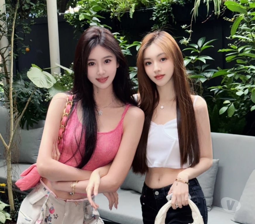 Escorts County Durham Durham - County Durham - Photos for NEW Tourist DUO Korean Girls Double Kissing Full Body