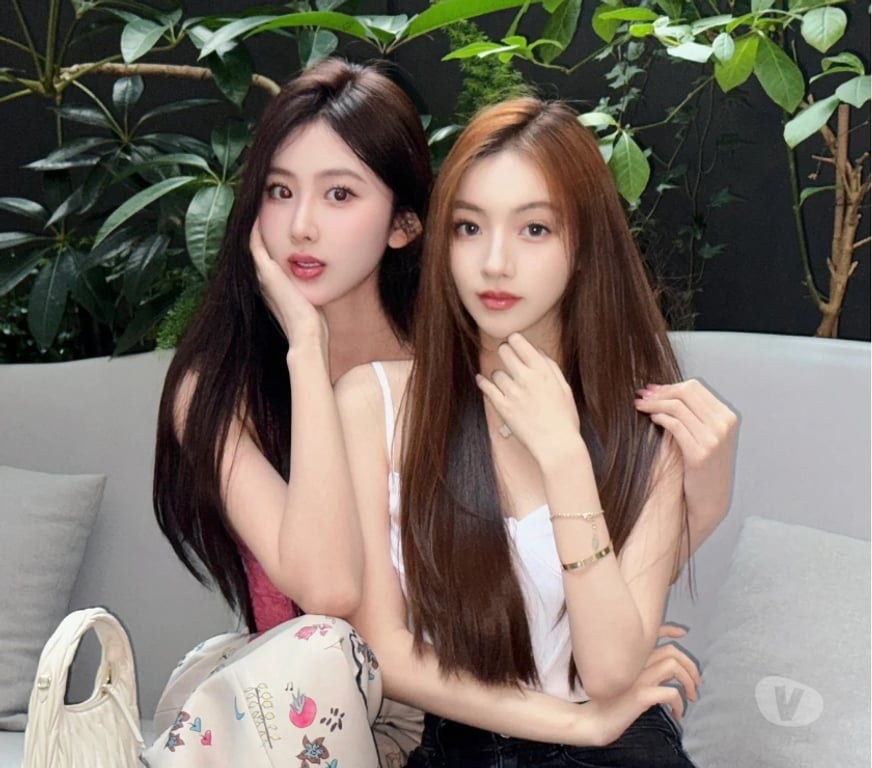 Escorts County Durham Durham - County Durham - Photos for NEW Tourist DUO Korean Girls Double Kissing Full Body