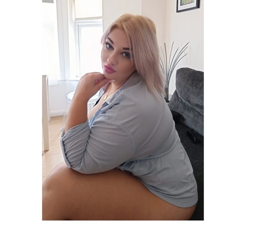 Escorts Bedfordshire Luton - Photos for MISTRESS ♥️MONICA 😈 New😈 Strap on 💙