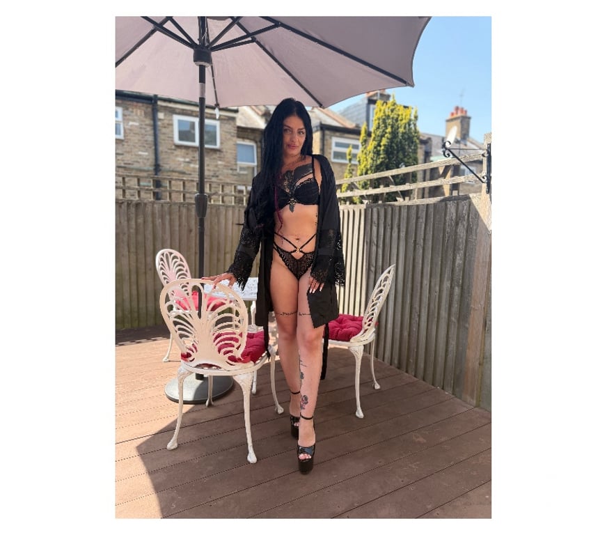 Escorts East London Stratford - East London - Photos for 💯VELL💯HOR*NY GIRL🔥BEST OWO🔥NEW HERE☎️