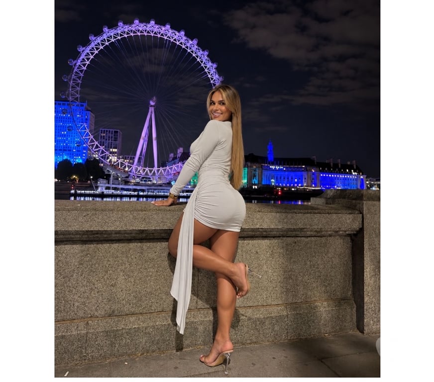 Trans Escorts North West London Harrow - Photos for Bruna xxl hot 🍆 party 🎊🎉