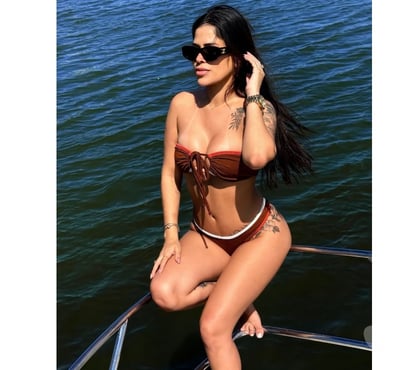 Escorts Three Bridges Crawley - Photos for Sweet Brazilian girl