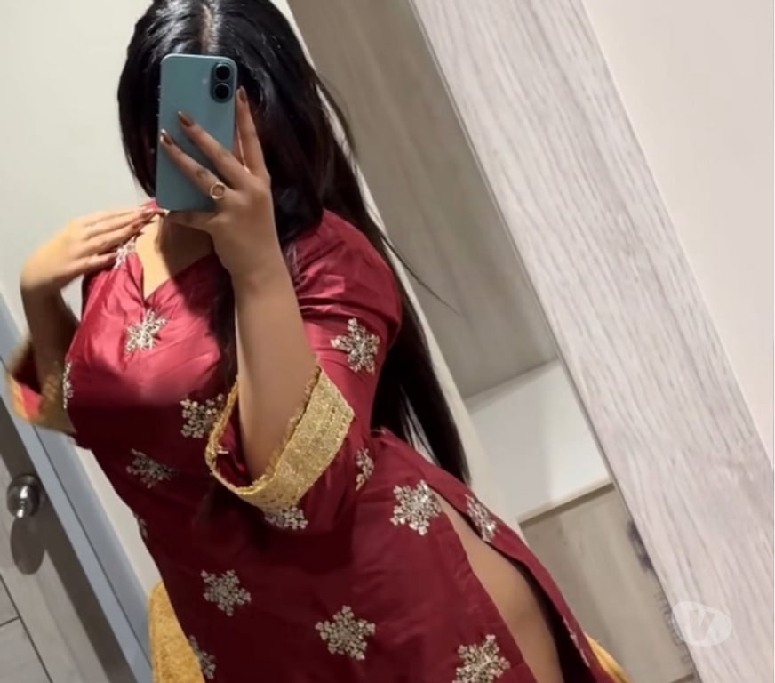 Escorts Greater Manchester Manchester - Photos for Punjabi desi girl visiting