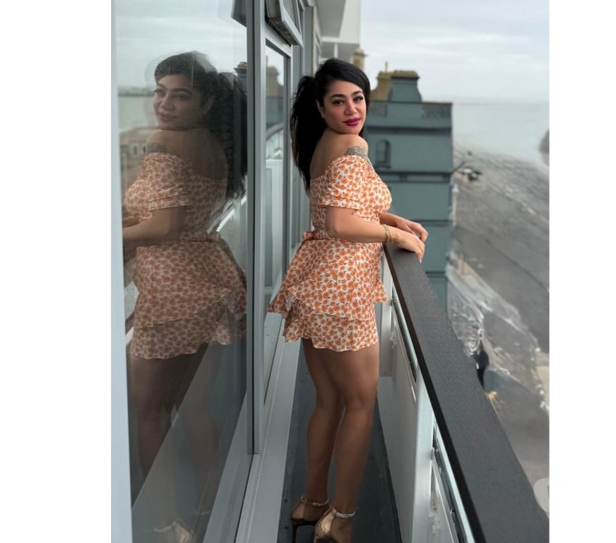 Escorts South West London Kingston upon Thames - Photos for Hot and sexy girl