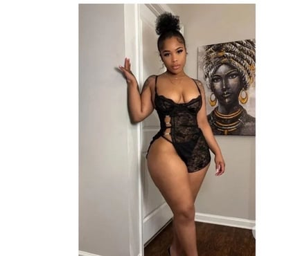 Italian Escorts Woolwich South East London - Photos for 🌺luna 🌺CURVY HOT SAUCE🌺 Party