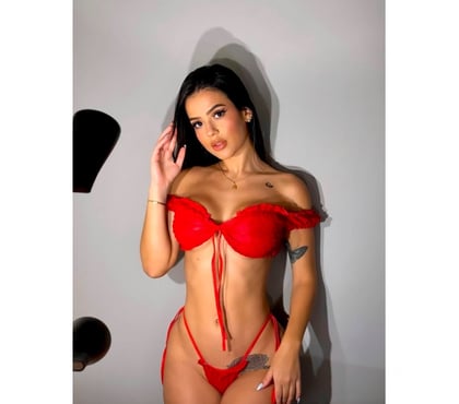 Escorts Elephant and Castle South East London - Photos for 🌺 SWEET LATIN CHARM 🌺