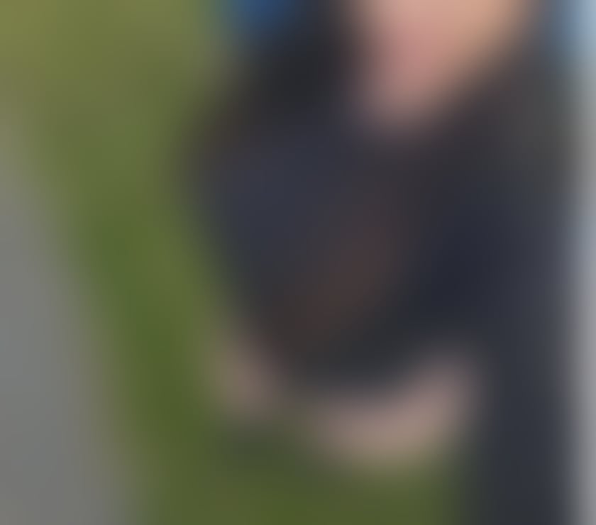 Adult Entertainment London Bridge Station Central London - Photos for Naughty British housewife with a sexy northern accent