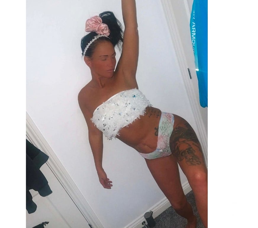 Escorts County Durham Stockton-on-Tees - Photos for Raunchy Raven Haired BEAUTY