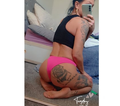  Escorts Thornaby Stockton-on-Tees - Photos for Raunchy Raven Haired BEAUTY