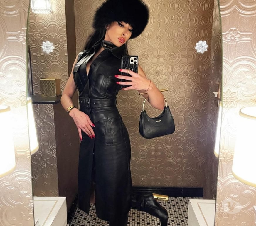 Trans Escorts Leicestershire Leicester - Photos for Queen Dominatrix only top I have experience incall outcal