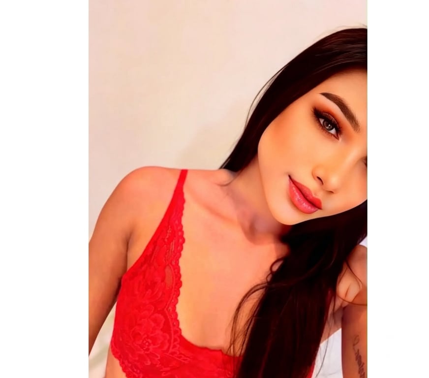 Escorts Essex Southend-on-Sea - Photos for 🔥YOUNG BRUNETTE NOT FAKE 2️⃣4️⃣⏰
