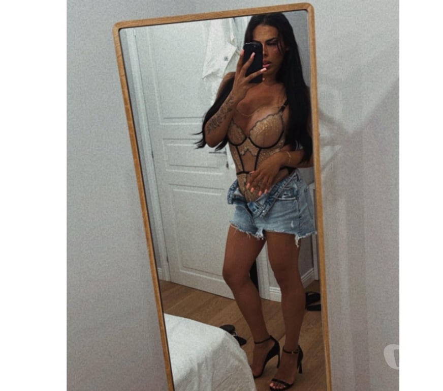 Escorts West London West Kensington Station - West London - Photos for TAYNA XL FiT 🇧🇷🥳