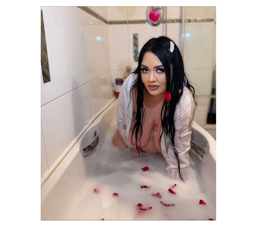 Escorts Gloucestershire Gloucester - Photos for EVELYN 💟 AVAILABLE NON-STOP 💟 OUTCALL ONLY