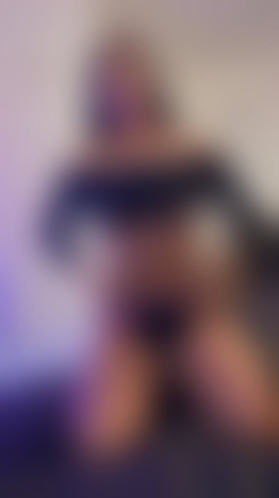 Escorts Greater Manchester Salford - 