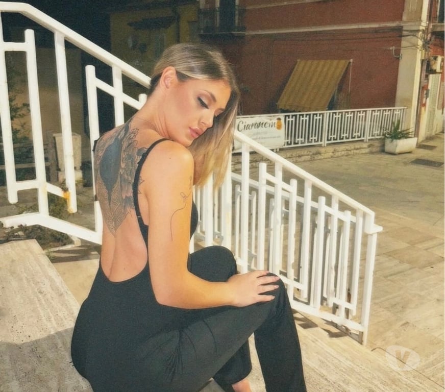 Escorts Surrey Reigate and Banstead - Photos for KARINA 🌸 BLONDE 🌸 NEW IN TOWN
