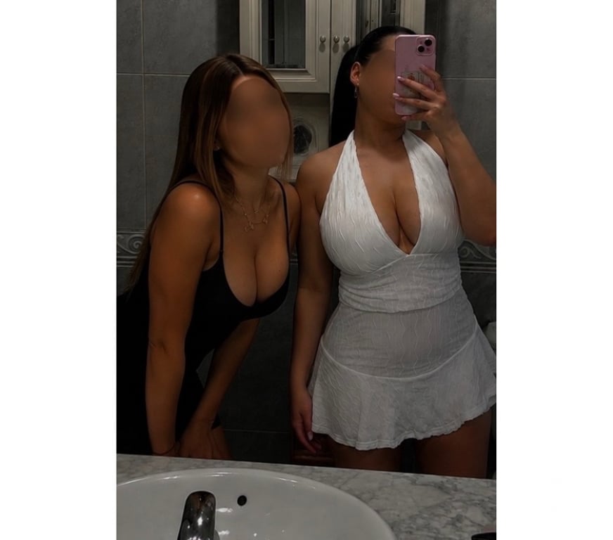 Adult Entertainment Bedfordshire Central Bedfordshire - Photos for Goddess RUBY & Goddess Molly +447348947890 WhatsApp