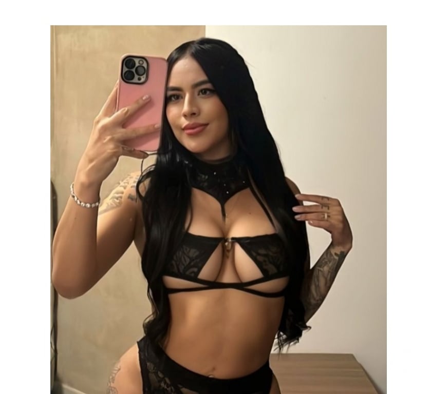 Escorts South West London Tooting Broadway - South West London - Photos for Lola ✨💗 BRAZILIAN NEW LONDON ✨💗 OUTCALL