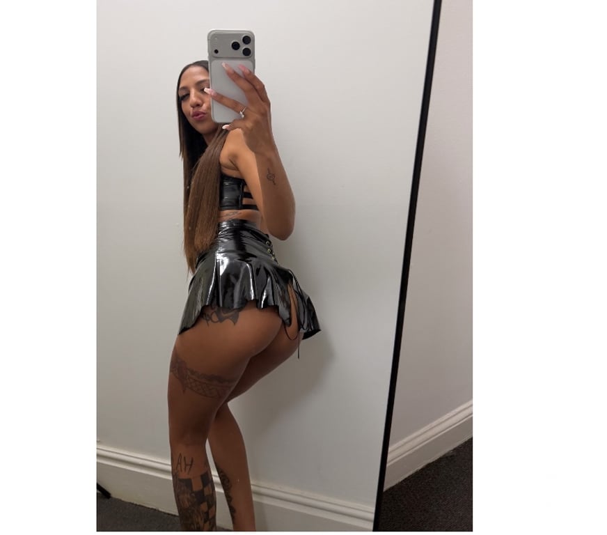 Escorts Merseyside Liverpool - Photos for 🍸 ELEGANT PRETTY JULLY 🇧🇷 🔥 PARTY 🎉😘🫦