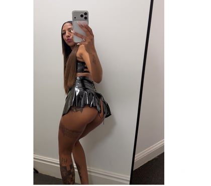  Escorts Old Swan Liverpool - Photos for 🍸 ELEGANT PRETTY JULLY 🇧🇷 🔥 PARTY 🎉😘🫦