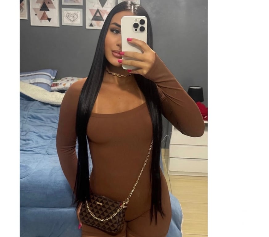 Escorts Derbyshire Derby - Photos for Paola Hot Brazilian 🔥 Party 🥳