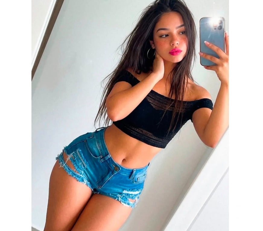 Escorts West London Hillingdon - Photos for Sophie🧡New in town!Real and Naturally Brunette🧡